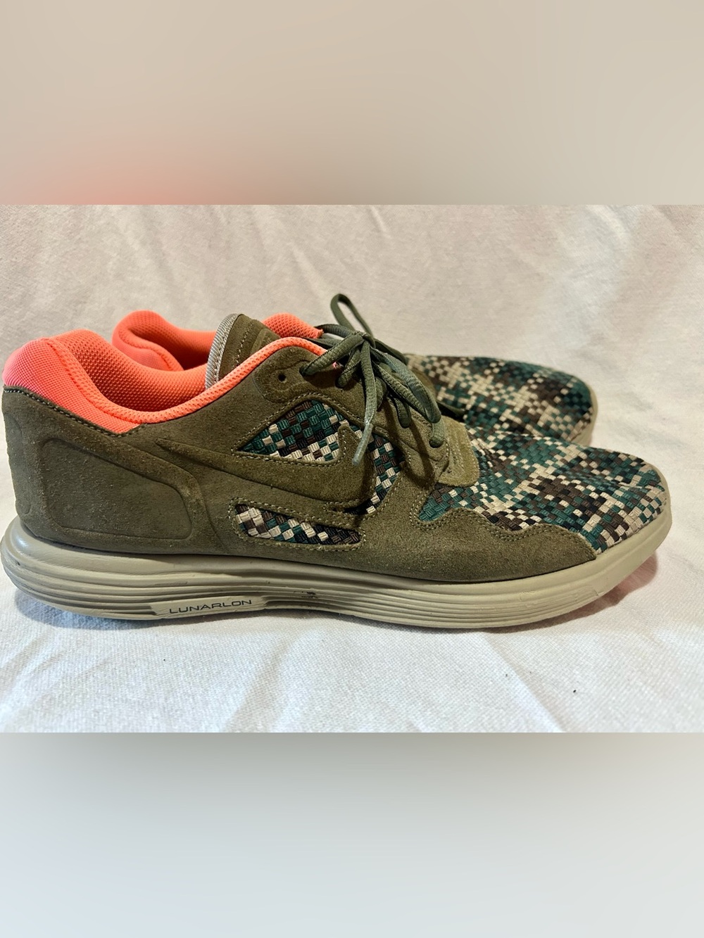 Nike Lunar Flow Olive Bright Mango Mens 12 Sneakers Woven Lunarlon Sole Shoes